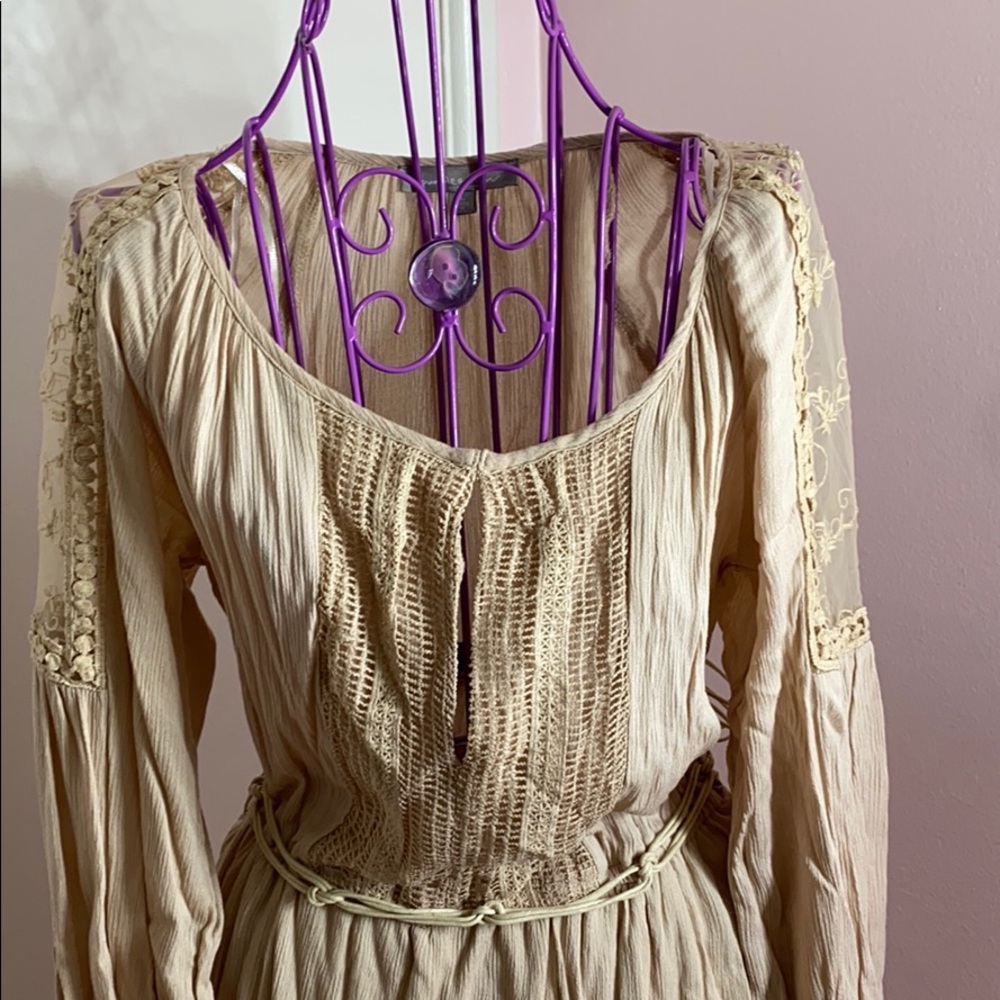 ✨Cream Long Sleeve Dress with Mesh Floral Details✨